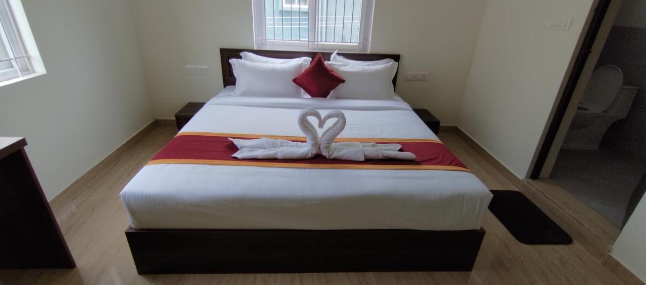 Hotel Bangalore Airport Inn, Near Kempegowda Airport, Airport Pickup & Drop Available 24X7 Devanahalli Esterno foto