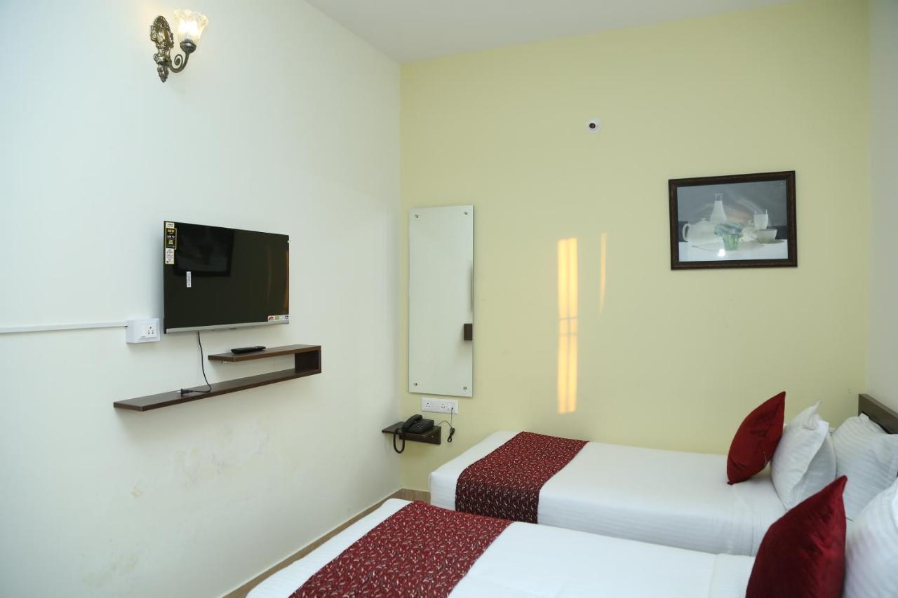 Bangalore Airport Inn Hotel, Airport Pickup & Drop Available 24X7 Devanahalli Esterno foto