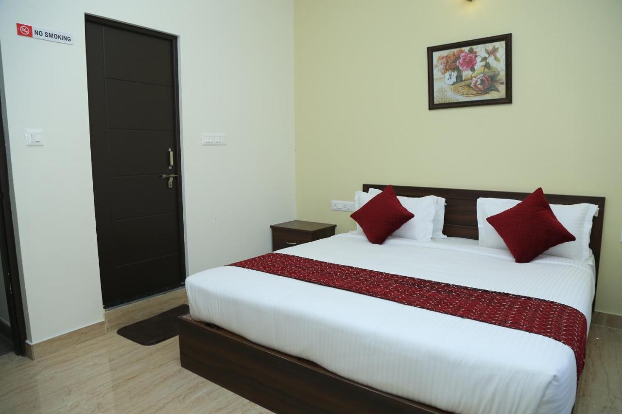 Hotel Bangalore Airport Inn, Near Kempegowda Airport, Airport Pickup & Drop Available 24X7 Devanahalli Esterno foto